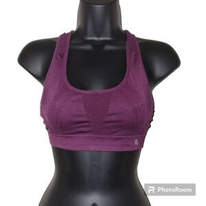 Marika sports bra size 34 B
